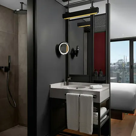 Aloft By Marriott Karakoy *