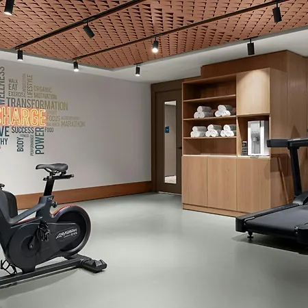 Aloft By Marriott Karakoy فندق