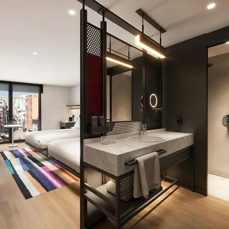 Aloft Karakoy