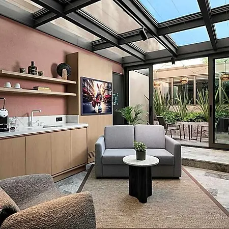 Hotel Aloft By Marriott Karakoy 4*
